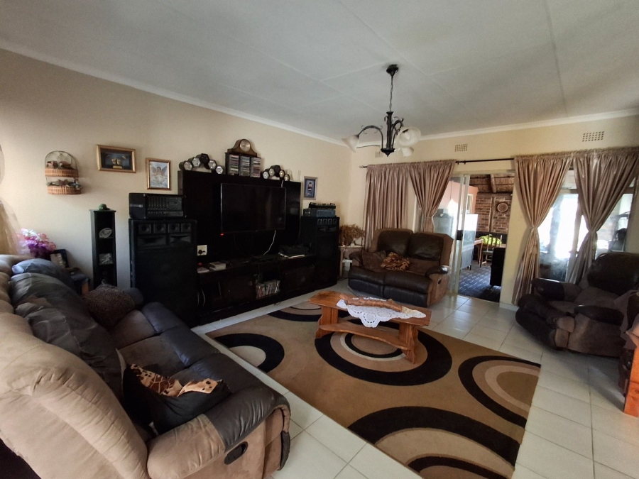 3 Bedroom Property for Sale in Sasolburg Ext 11 Free State